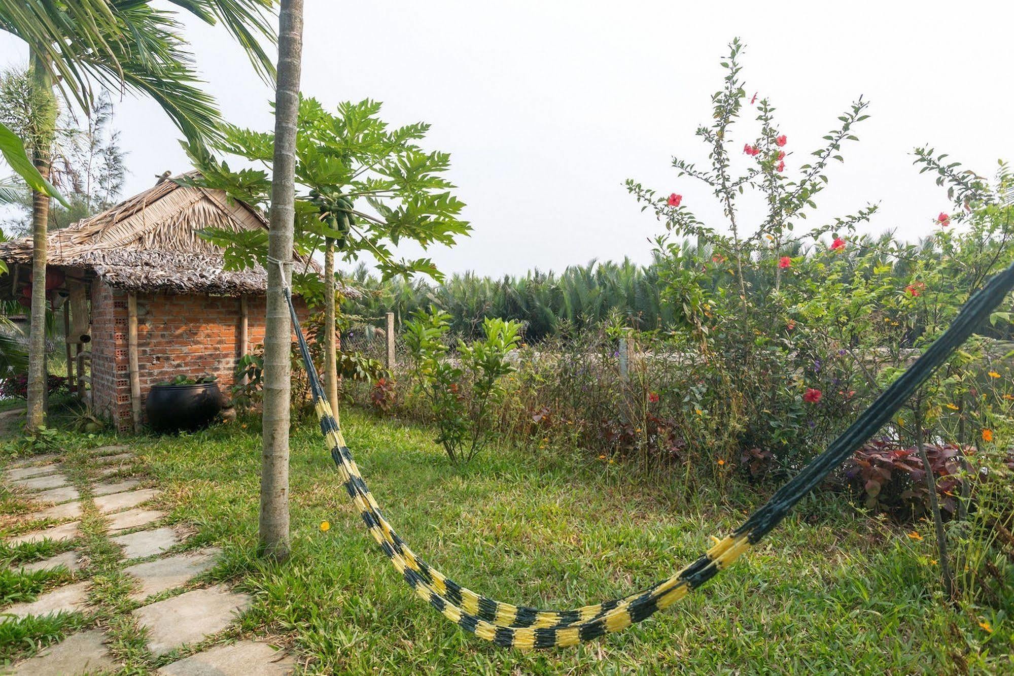 Lakeview Villa Homestay Hoi An Bagian luar foto